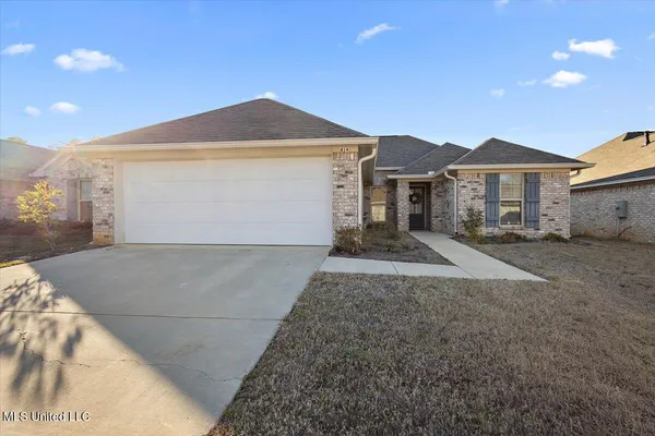 $294,500 | 814 Stones Throw Drive, Brandon, MS 39042