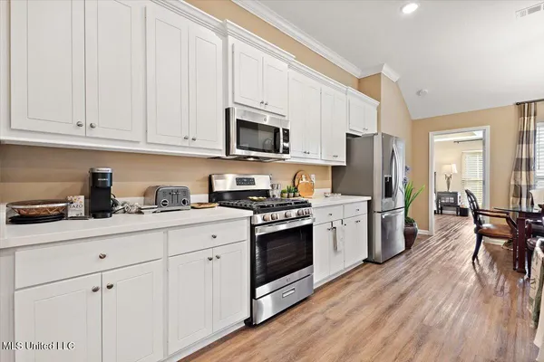 $294,500 | 814 Stones Throw Drive, Brandon, MS 39042