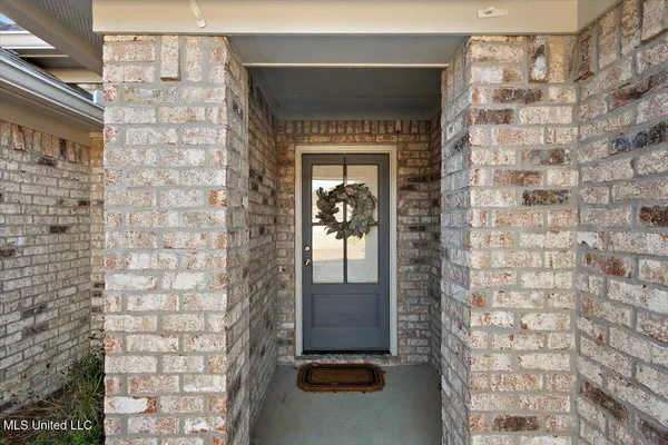 $294,500 | 814 Stones Throw Drive, Brandon, MS 39042