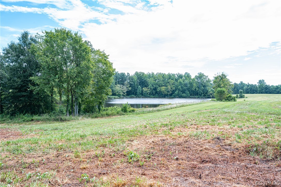 2104 Mountain Hall Road Crewe, VA 23930 - Photo 32 of 39 Gallery Image 32