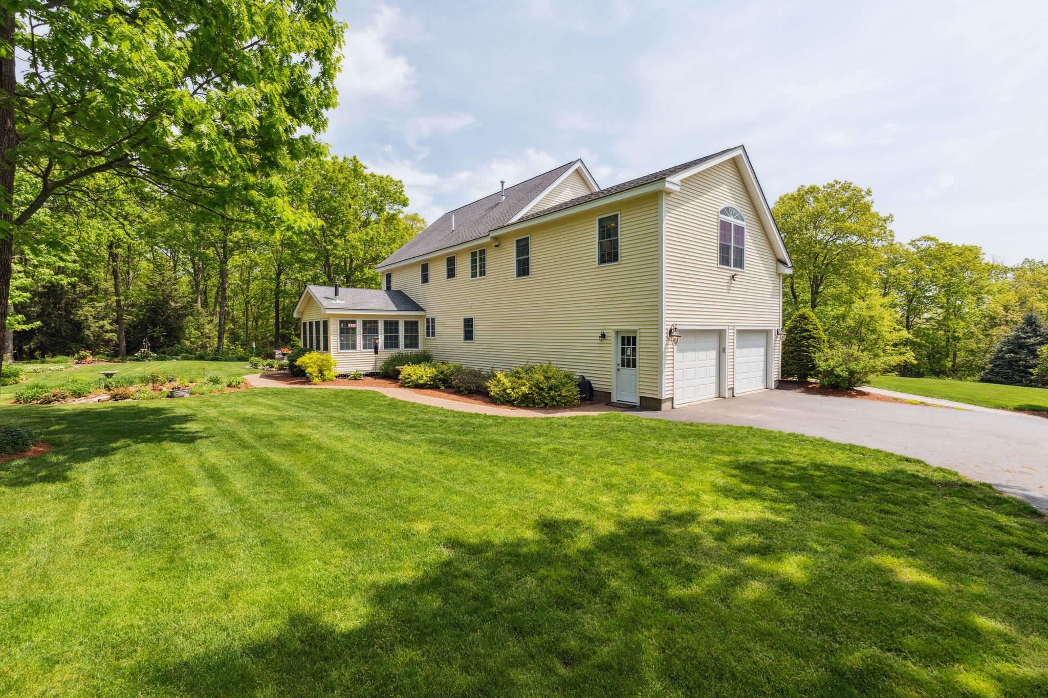 35 Pasture Road Auburn, NH 03032 - Photo 12 of 32