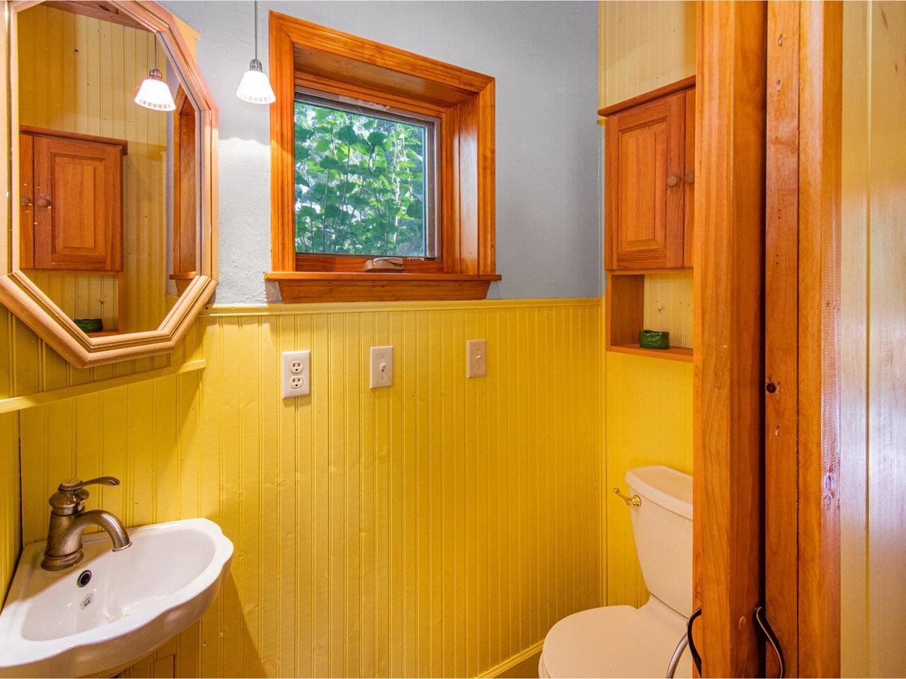 2030 Greenbush Road Charlotte, VT 05445 - Photo 12 of 38 Gallery Image 12