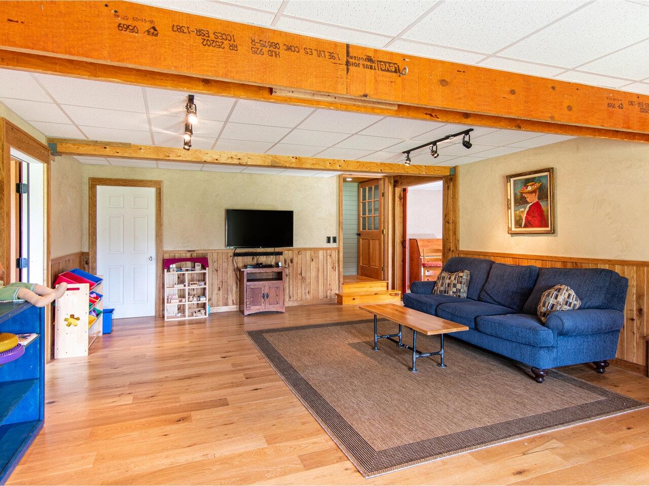 2030 Greenbush Road Charlotte, VT 05445 - Photo 26 of 38 Gallery Image 26