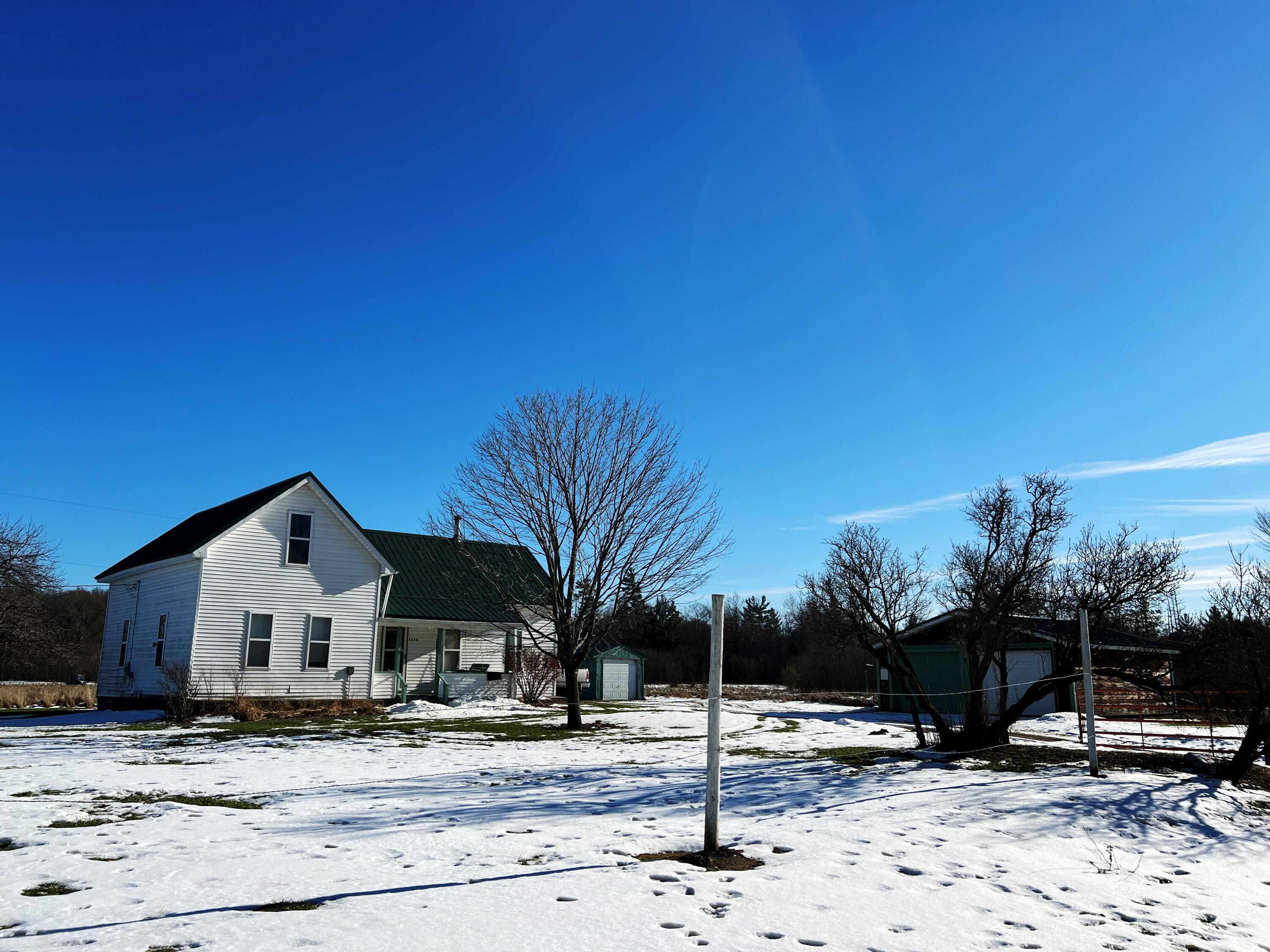 2158 North State Road Luther, MI 49656 - Photo 3 of 92 IMG_3236