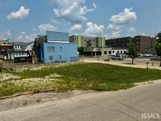 $899,900 | 424 South Walnut Street, Bloomington, IN 47401