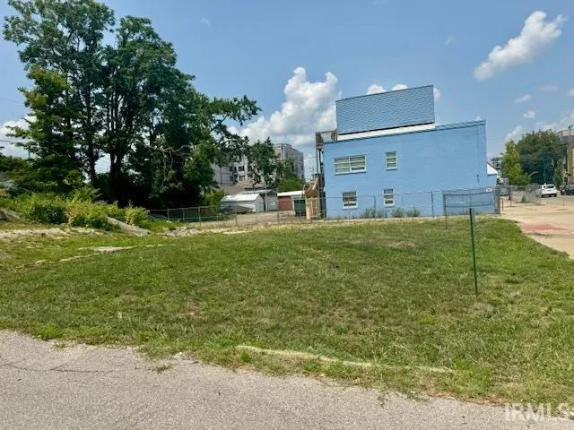 $899,900 | 424 South Walnut Street, Bloomington, IN 47401