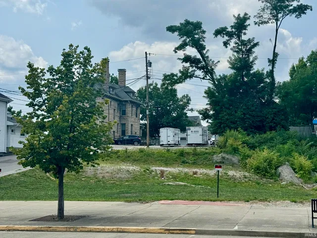 $899,900 | 424 South Walnut Street, Bloomington, IN 47401