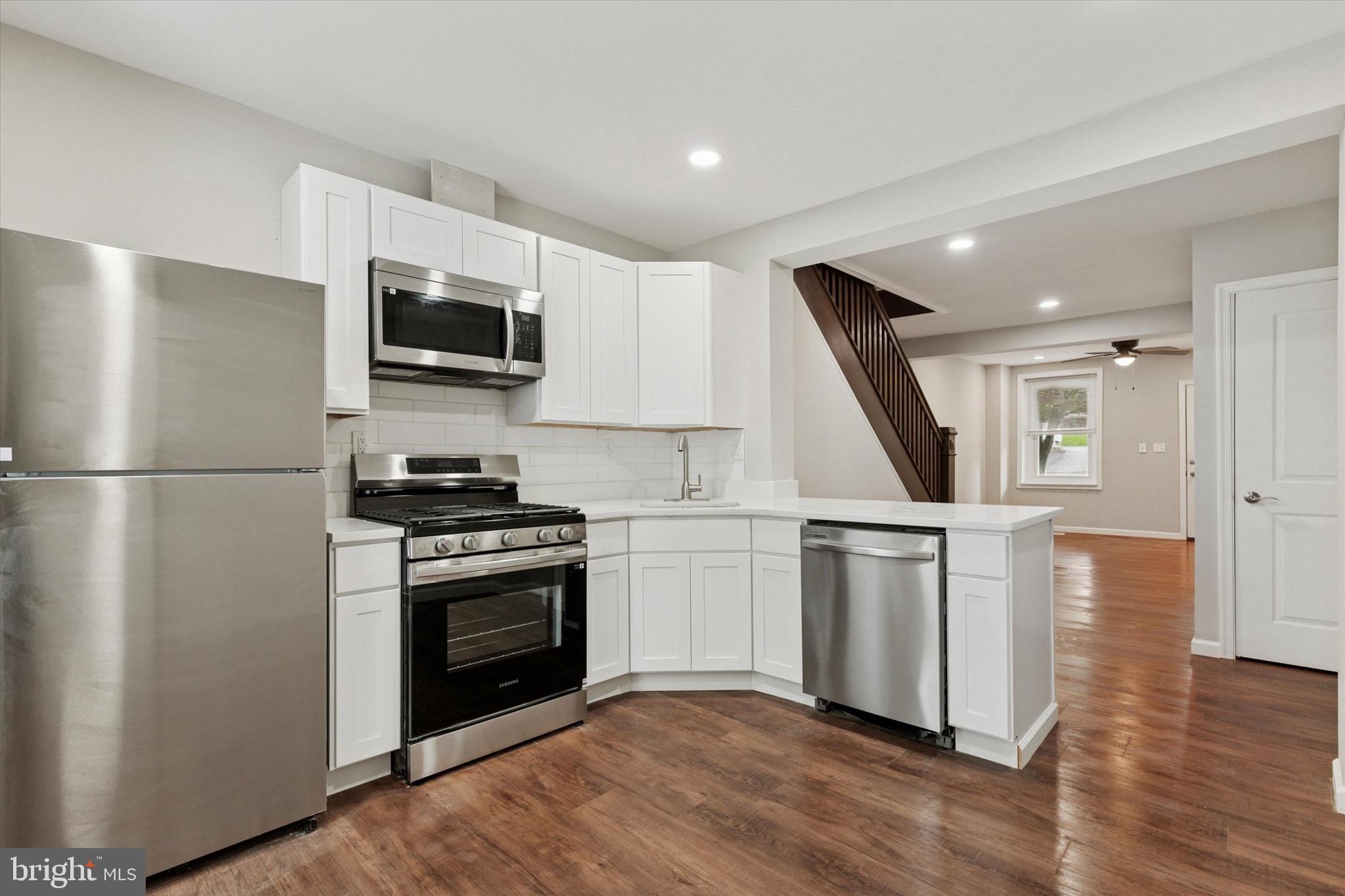 232 Main Street Hellertown, PA 18055 - Photo 2 of 13