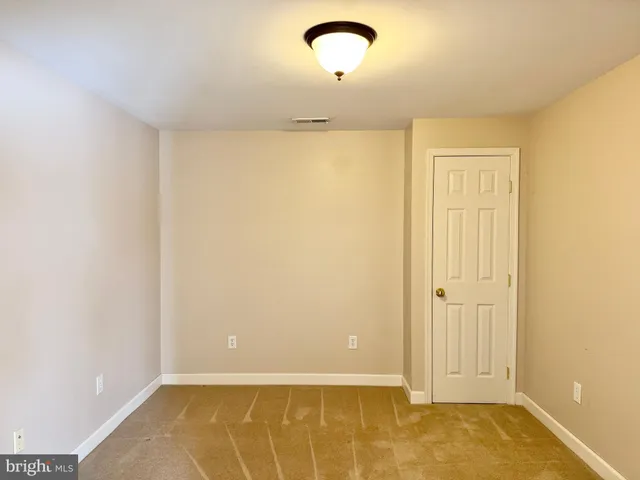 $3,650 | 31 Willowmere Court, Stafford, VA 22556