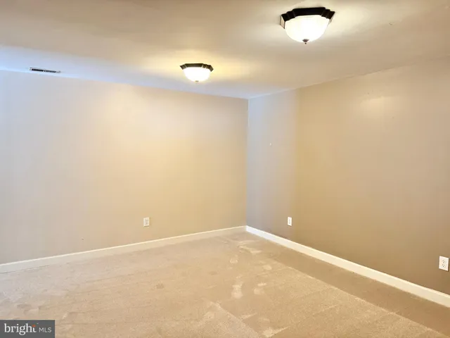 $3,650 | 31 Willowmere Court, Stafford, VA 22556