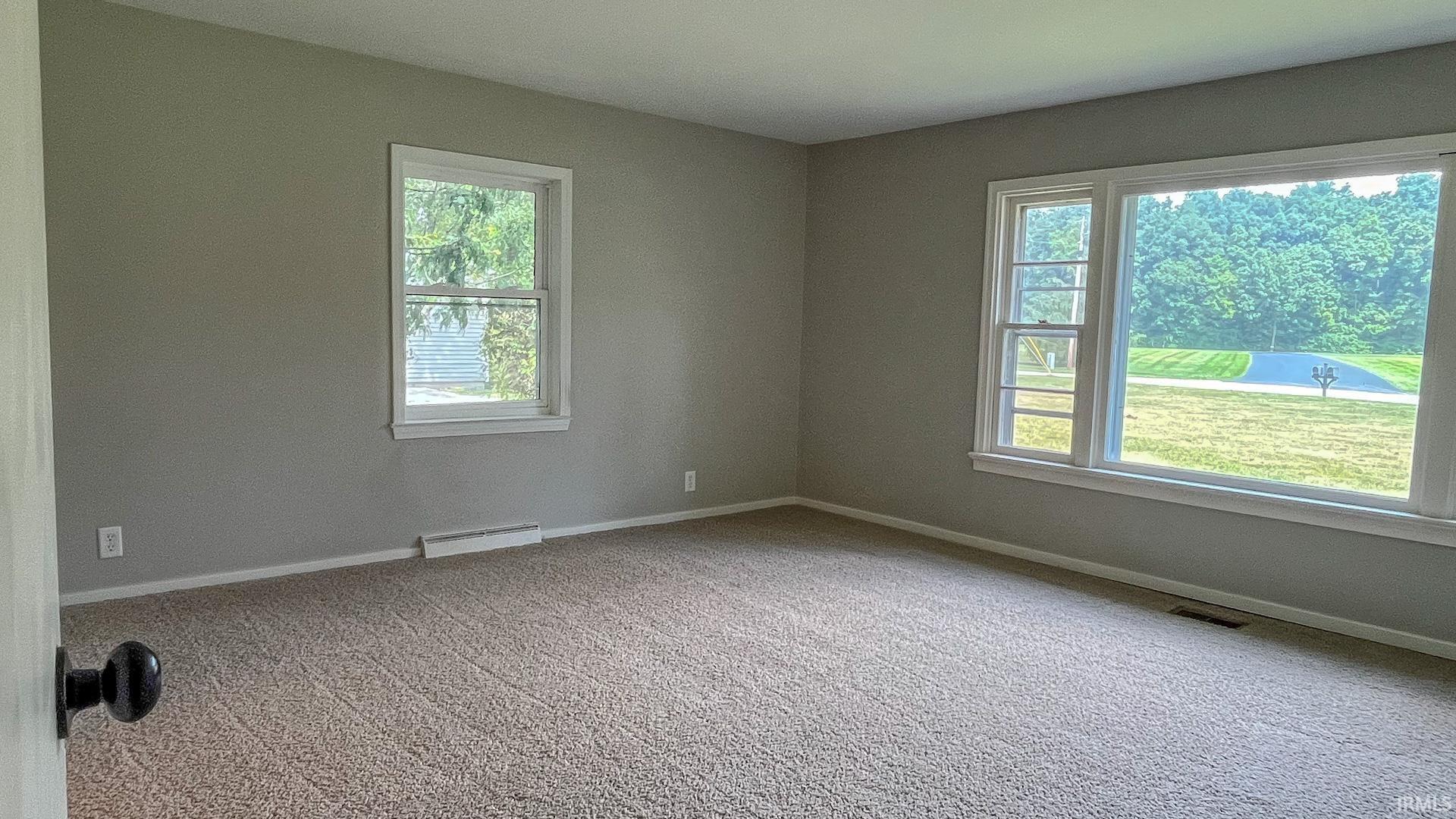 5208 Hursh Road Fort Wayne, IN 46845 - Photo 15 of 24