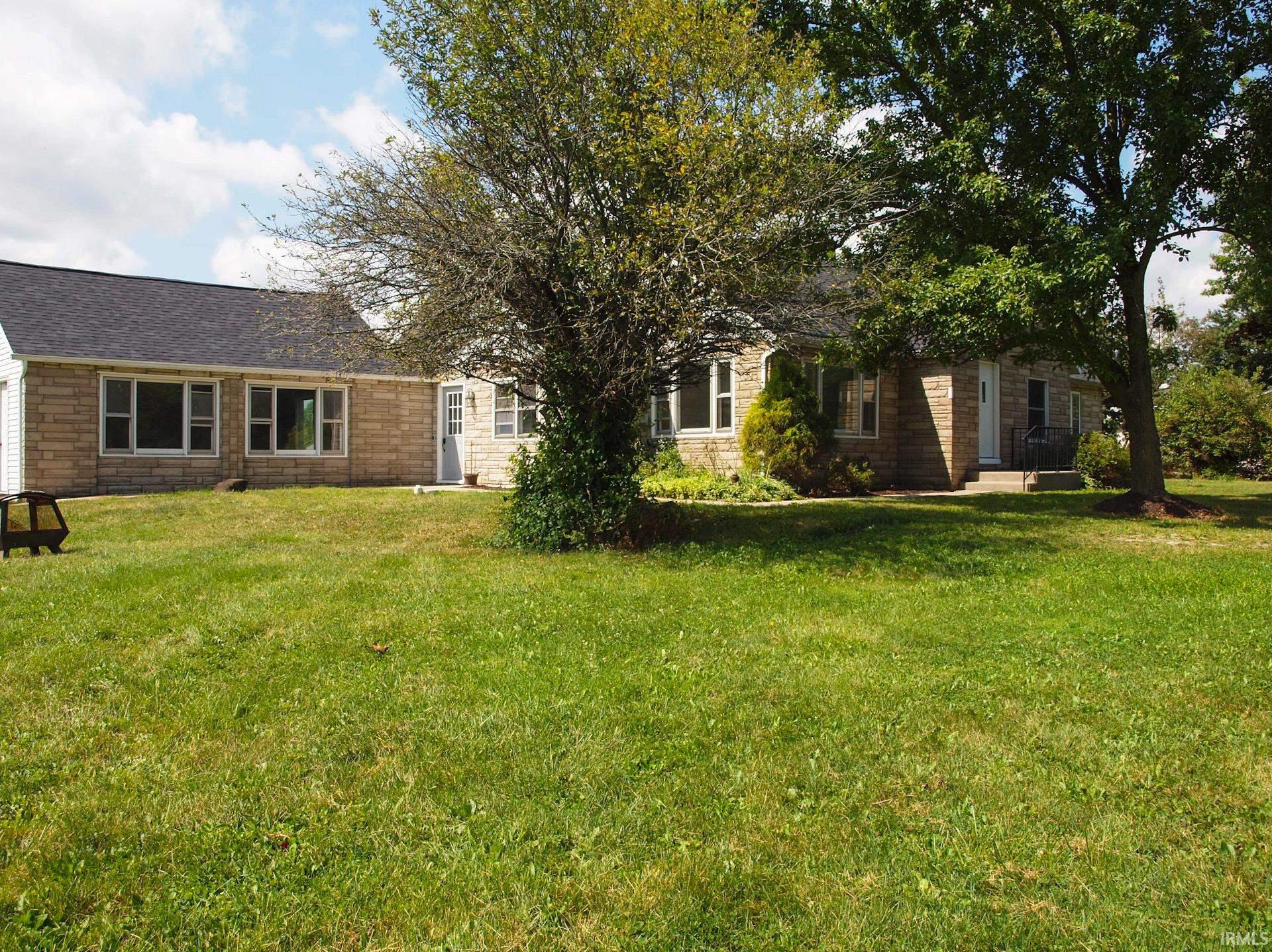 5208 Hursh Road Fort Wayne, IN 46845 - Photo 5 of 24