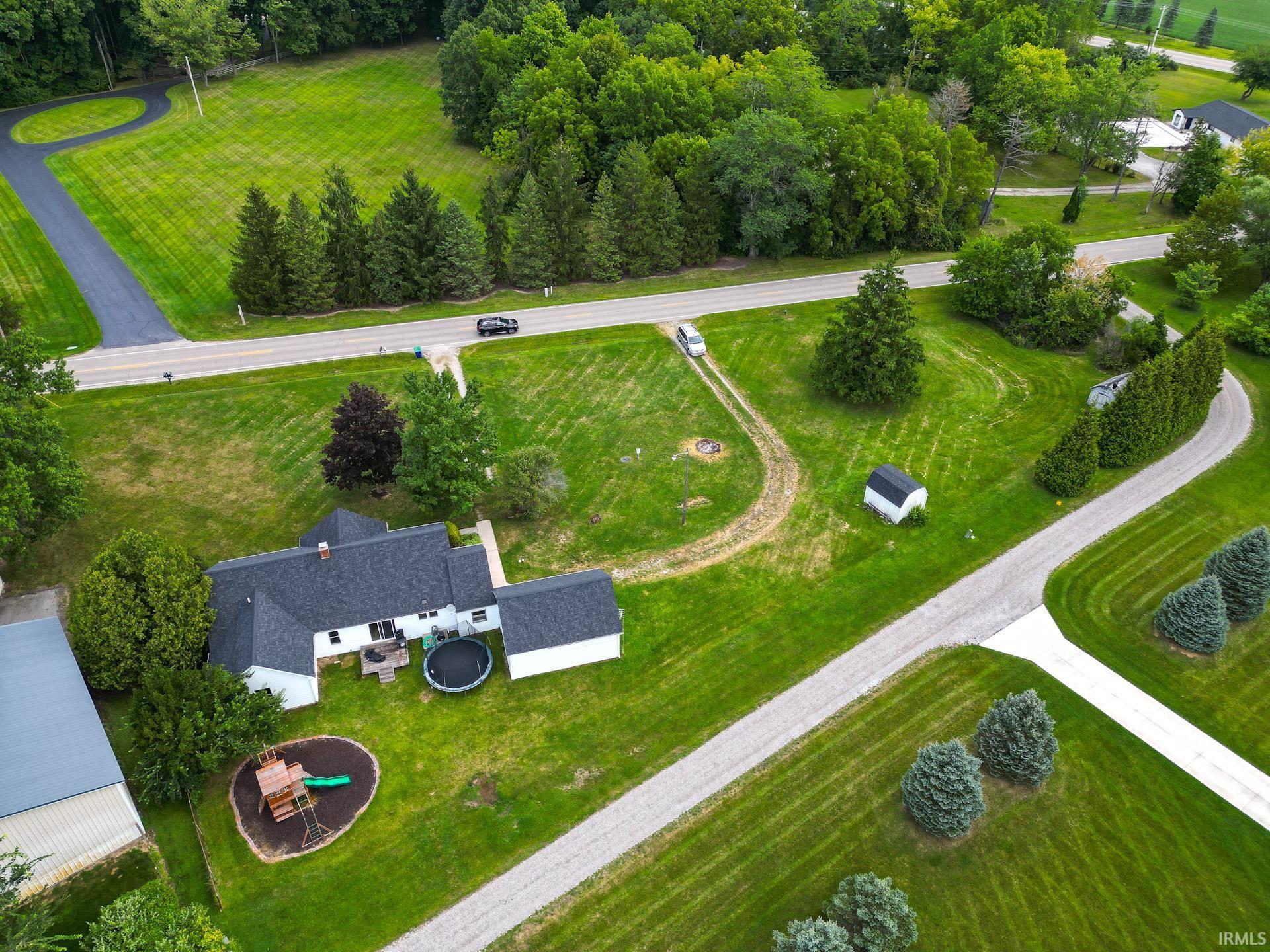 5208 Hursh Road Fort Wayne, IN 46845 - Photo 6 of 24