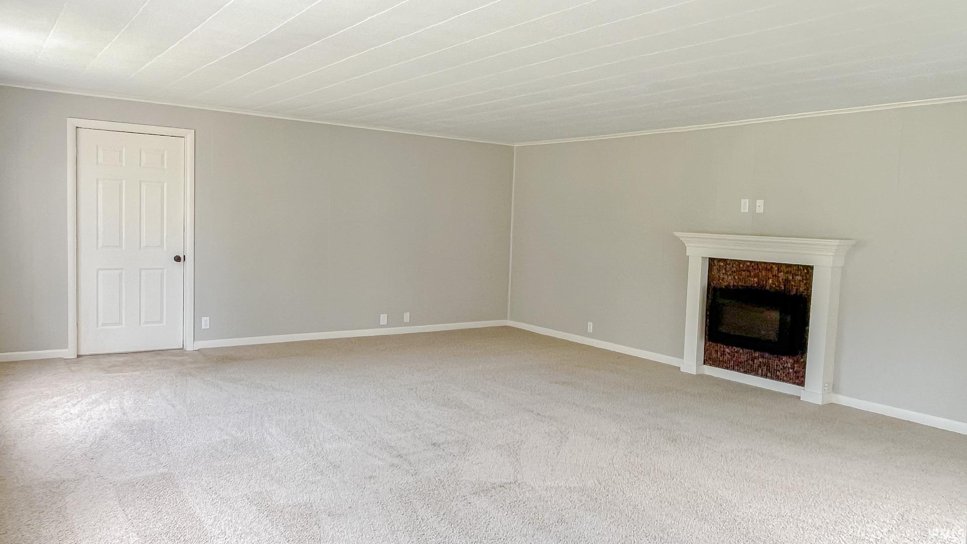 5208 Hursh Road Fort Wayne, IN 46845 - Photo 8 of 24