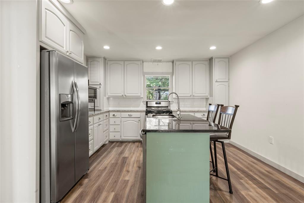 3724 North 24th Street Waco, TX 76708 - Photo 5 of 14