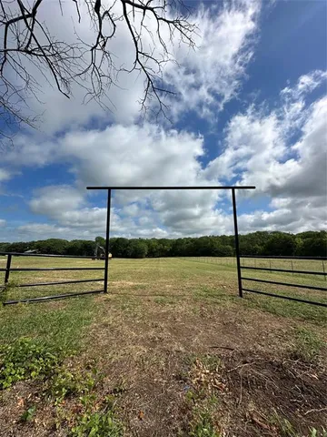 $189,000 | 9609 County Road 534, Whitewright, TX 75491