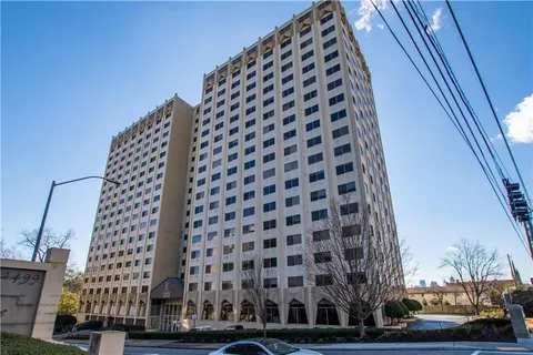 $148,000 | 2479 Peachtree Street Northeast, Unit 412, Atlanta, GA 30305