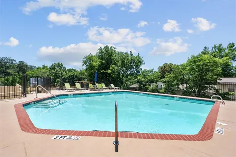 $148,000 | 2479 Peachtree Street Northeast, Unit 412, Atlanta, GA 30305