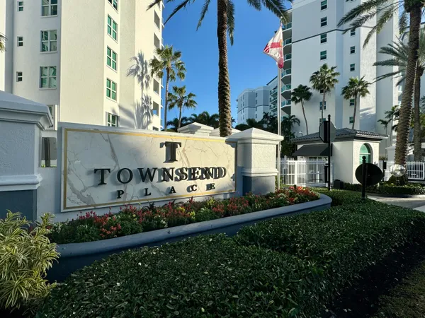$6,800 | 500 Southeast Mizner Boulevard, Unit A310, Boca Raton, FL 33432