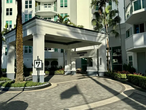 $6,800 | 500 Southeast Mizner Boulevard, Unit A310, Boca Raton, FL 33432