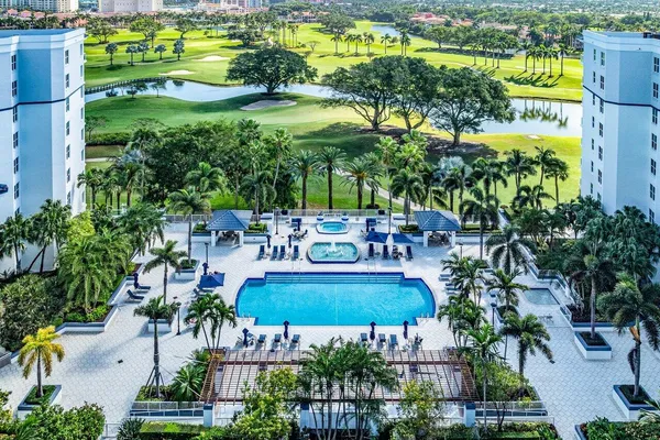 $6,800 | 500 Southeast Mizner Boulevard, Unit A310, Boca Raton, FL 33432