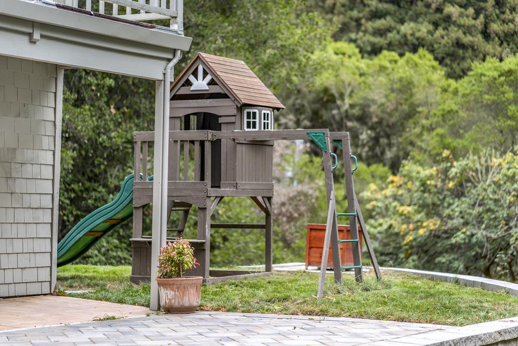 835 Browns Valley Road Watsonville, CA 95076 - Photo 24 of 40 Gallery Image 24