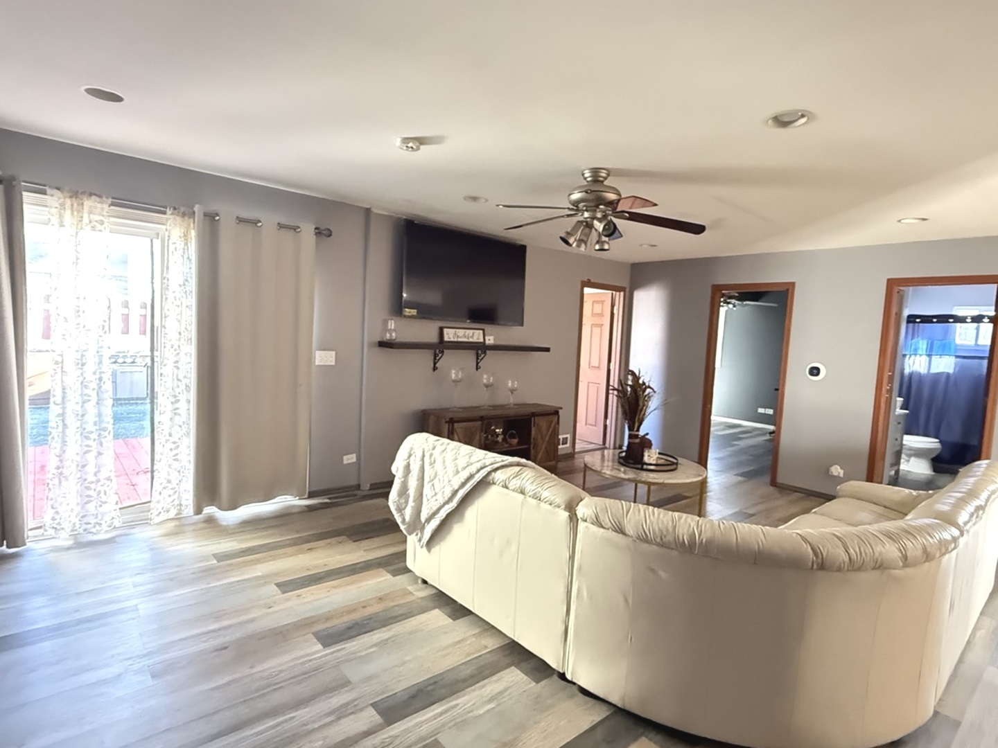 529 North Ravine Drive Round Lake Park, IL 60073 - Photo 12 of 45