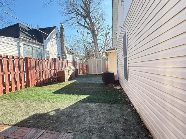 $275,000 | 529 North Ravine Drive, Round Lake Park, IL 60073