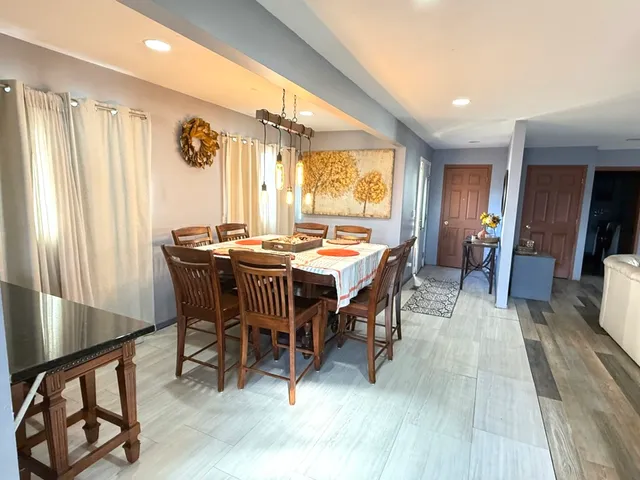 $275,000 | 529 North Ravine Drive, Round Lake Park, IL 60073