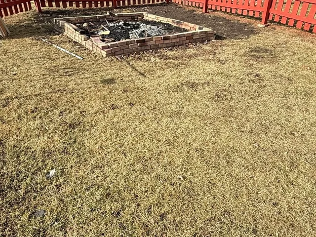 $275,000 | 529 North Ravine Drive, Round Lake Park, IL 60073