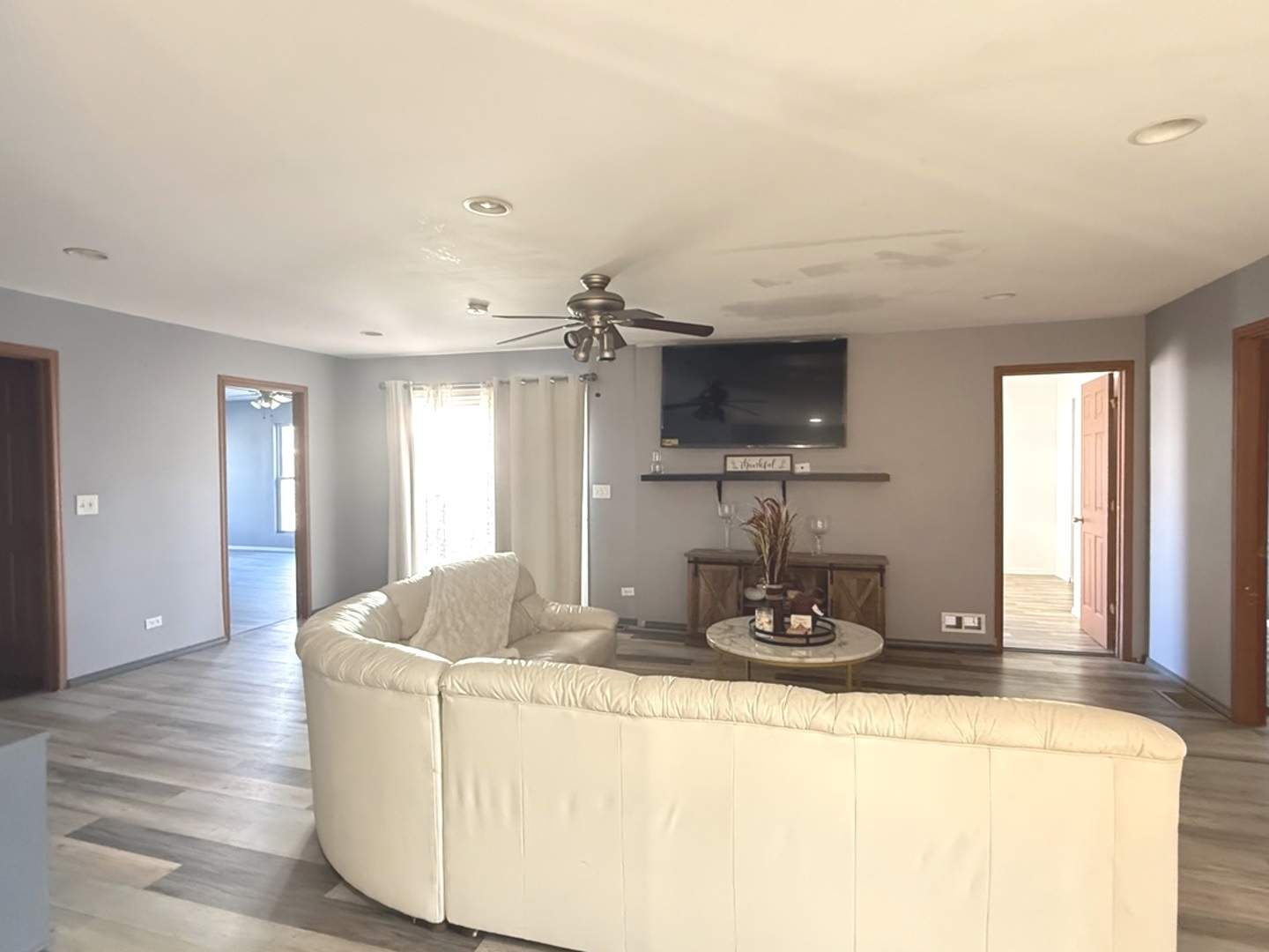 529 North Ravine Drive Round Lake Park, IL 60073 - Photo 10 of 45