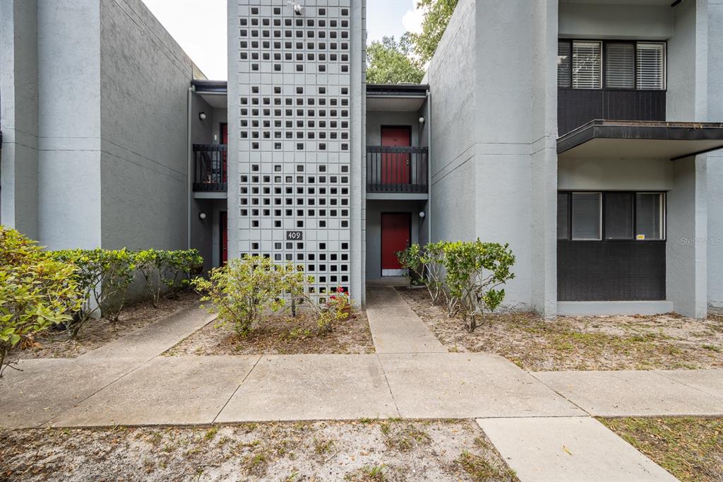 409 Northwest 39th Road, Unit B Gainesville, FL 32607 - Photo 1 of 1 Gallery Image 1