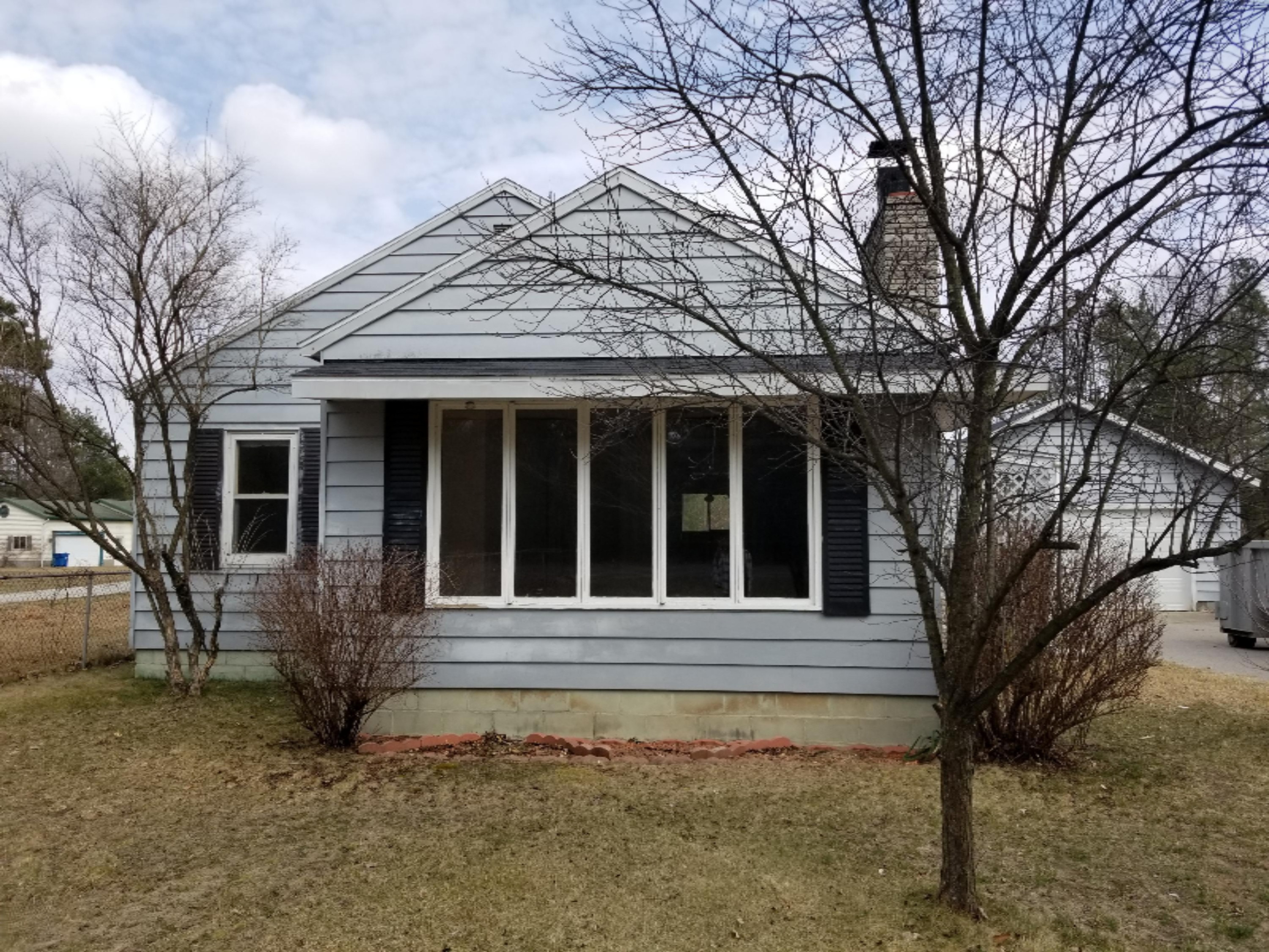 1688 Carr Road Muskegon, MI 49442 - Photo 4 of 20 20190406_152613