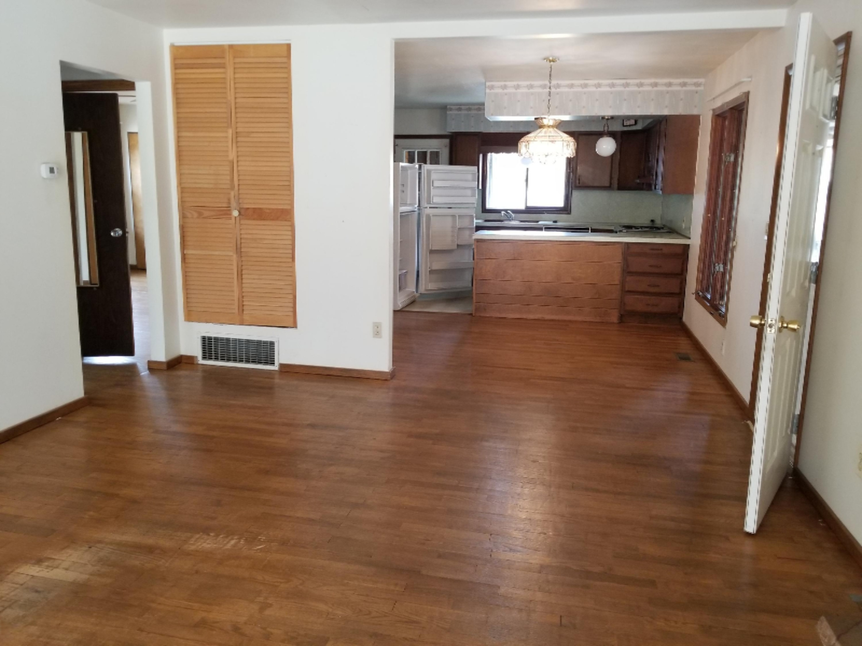 1688 Carr Road Muskegon, MI 49442 - Photo 9 of 20 20190406_153856