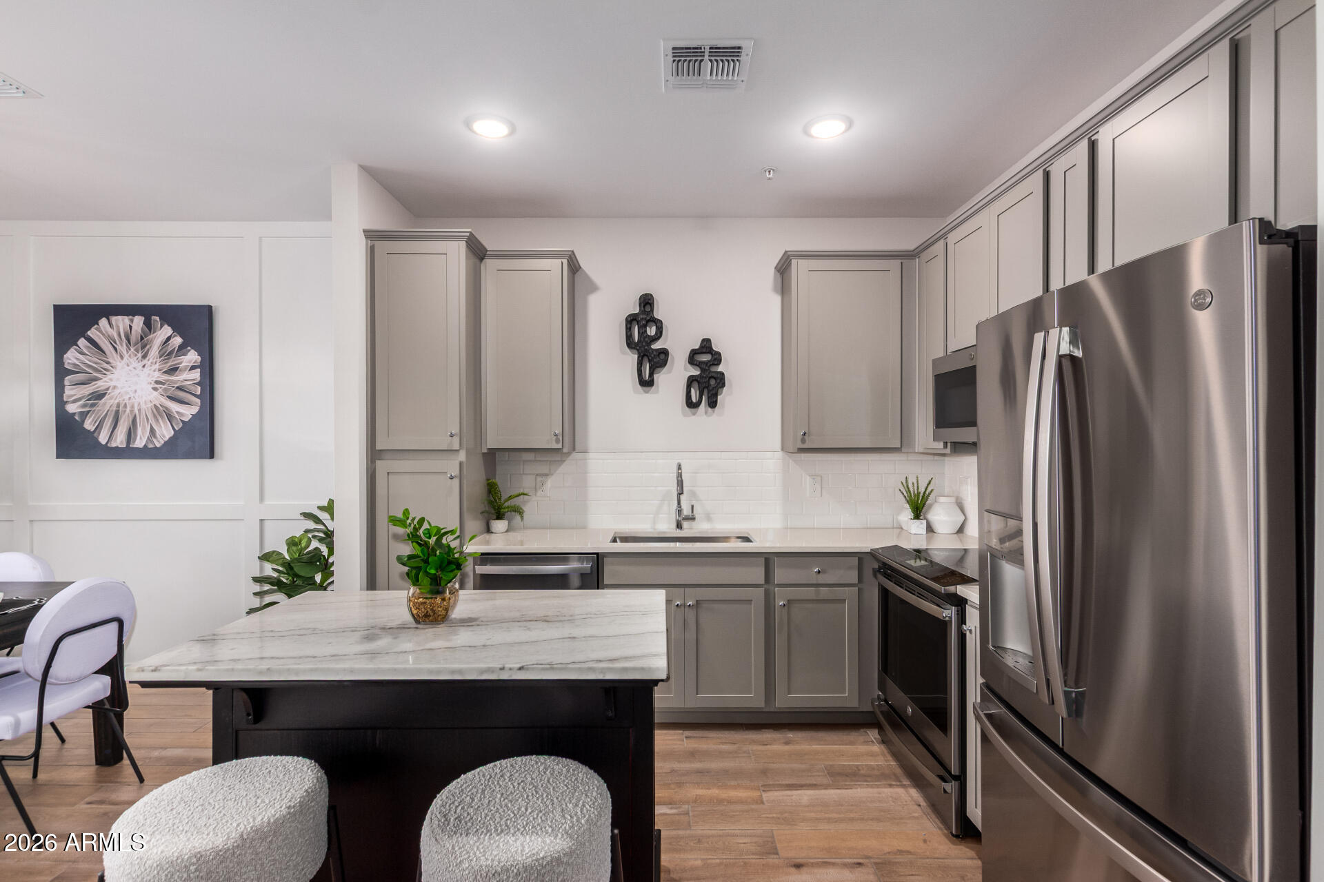 7576 West Darrow Street Laveen, AZ 85339 - Photo 12 of 44 kitchen