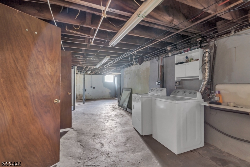 2801 Dewitt Terrace Linden, NJ 07036 - Photo 15 of 23 a utility room with dryer and washer