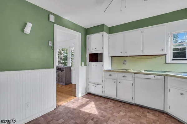 $499,000 | 2801 Dewitt Terrace, Linden, NJ 07036