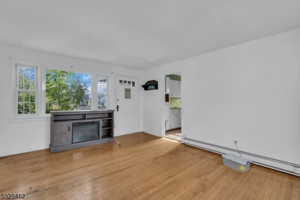 $499,000 | 2801 Dewitt Terrace, Linden, NJ 07036