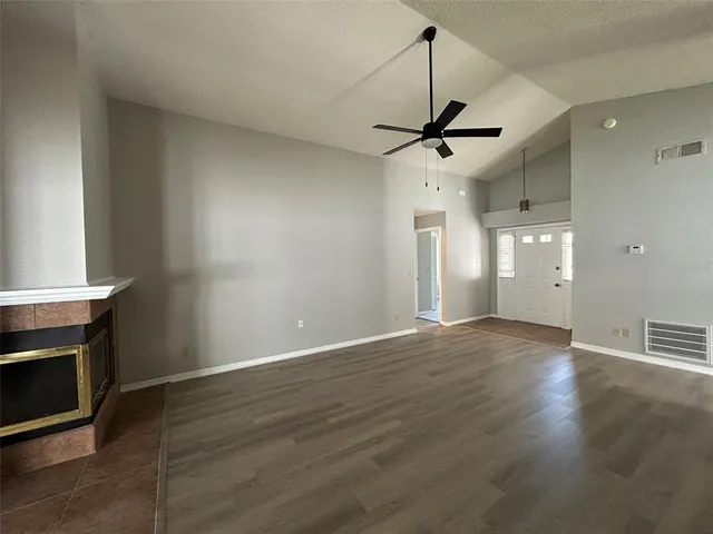 $2,295 | 1879 Meadowgold Lane, Winter Park, FL 32792