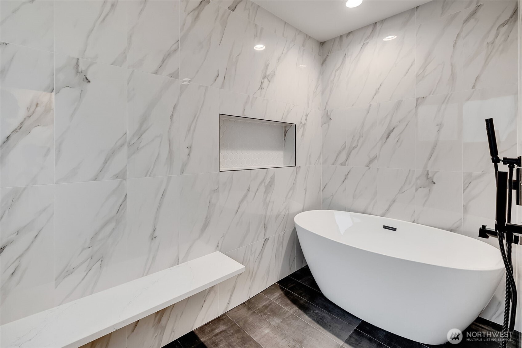 6400 Fauntleroy Way Southwest Seattle, WA 98136 - Photo 24 of 40