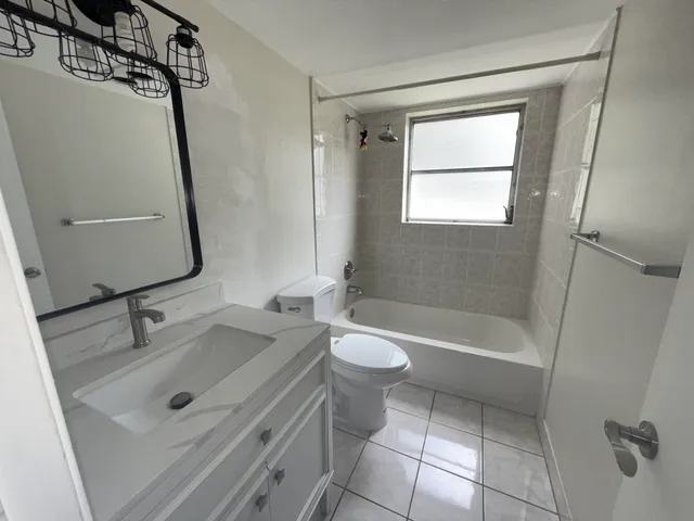 $2,500 | 2601 South Course Drive, Unit 311, Pompano Beach, FL 33069