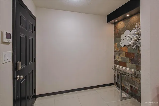 $2,000 | 412 Toronto Avenue, Unit 34, McAllen, TX 78503