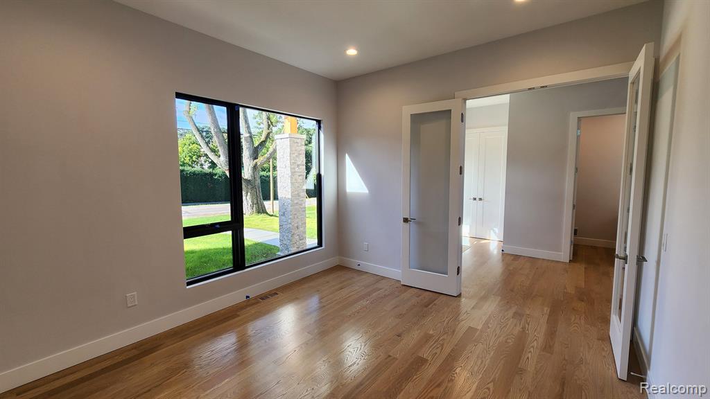 4776 Walnut Lake Road Bloomfield Hills, MI 48301 - Photo 13 of 86