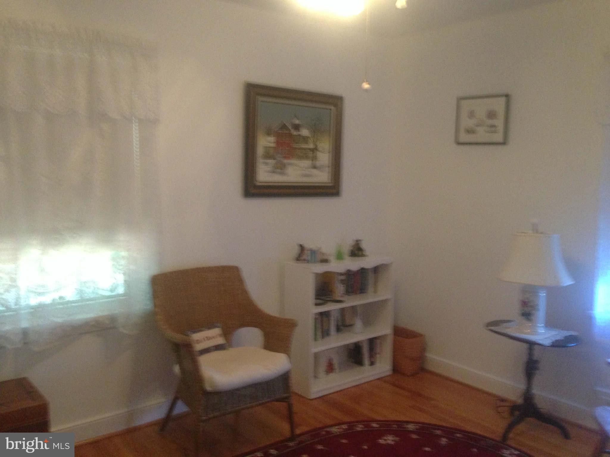 8425 Lees Ridge Road Warrenton, VA 20186 - Photo 17 of 24 Interior (General)