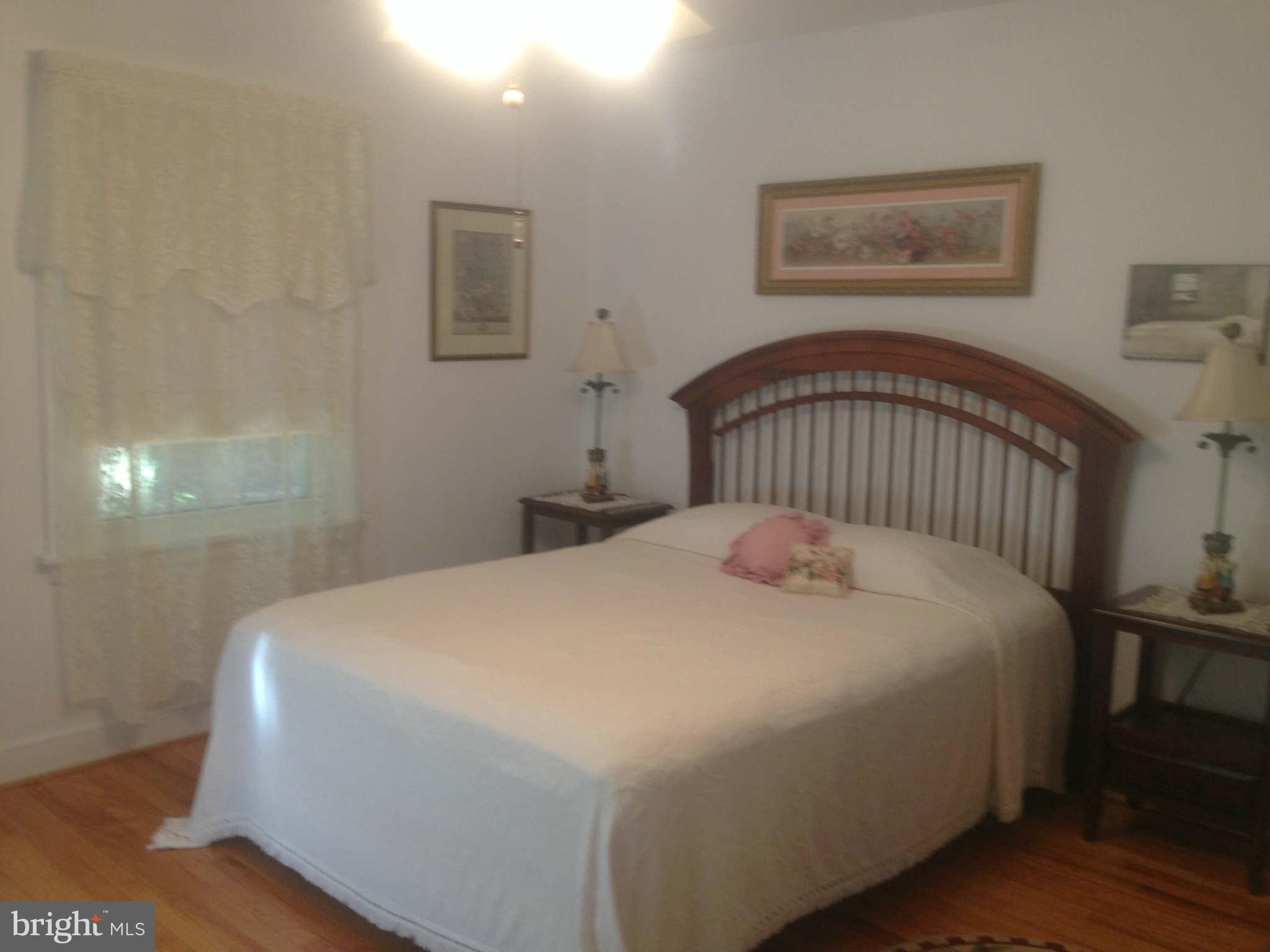 8425 Lees Ridge Road Warrenton, VA 20186 - Photo 19 of 24 Bedroom (Master)