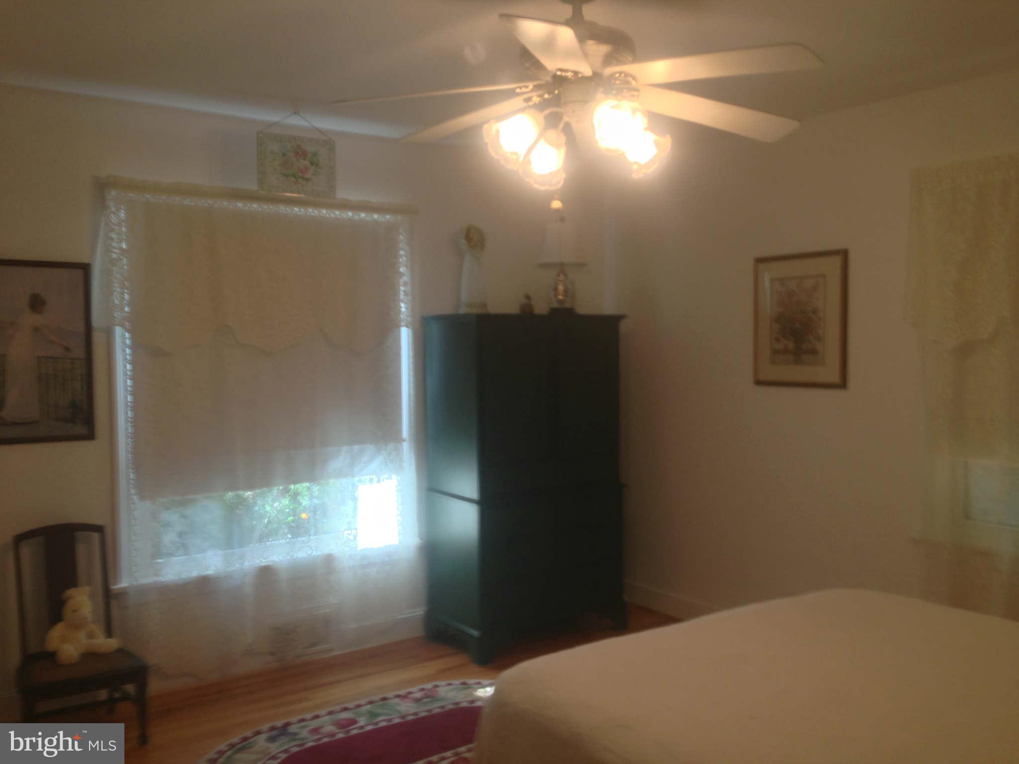 8425 Lees Ridge Road Warrenton, VA 20186 - Photo 20 of 24 Bedroom (Master)