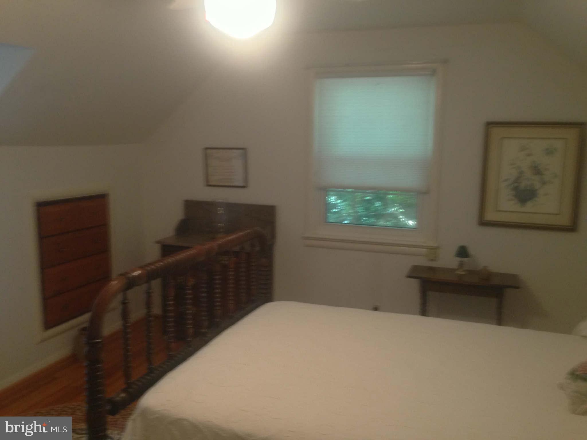 8425 Lees Ridge Road Warrenton, VA 20186 - Photo 22 of 24 Bedroom