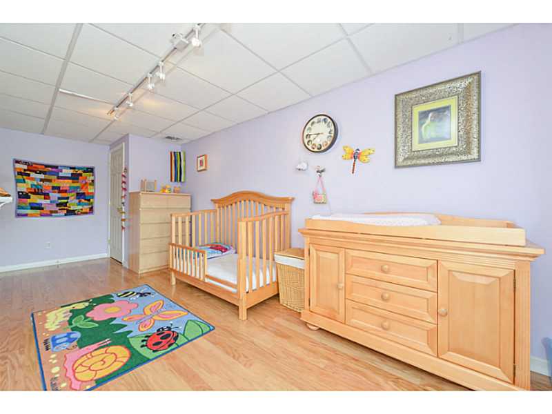 28 Sand Pond Road Warwick, RI 02888 - Photo 23 of 25 Bedroom.
