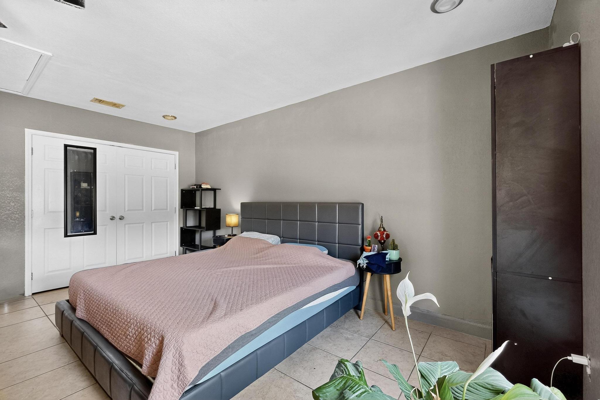 2403 Willow Way Round Rock, TX 78664 - Photo 19 of 35 a bedroom with a bed and a closet