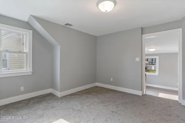 $2,900 | 35 Euclid Avenue, Unit B, Stamford, CT 06902